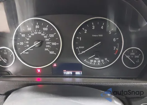 2013 BMW 328I xDrive z USA, uszkodzony, nr VIN WBA3B5G50DNP40353